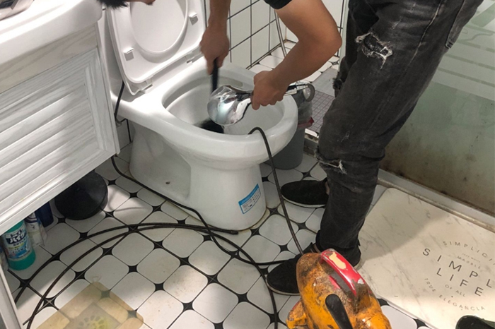 舞阳疏通下水道